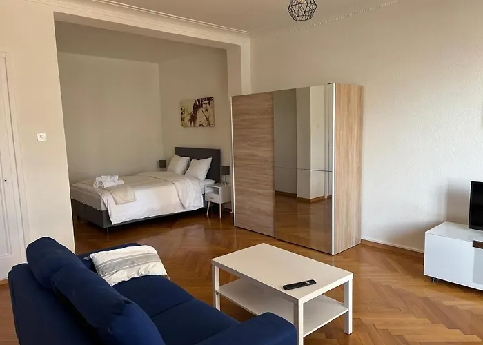 Apartament Quelques 6 Minutes A Pied De La Gare De *